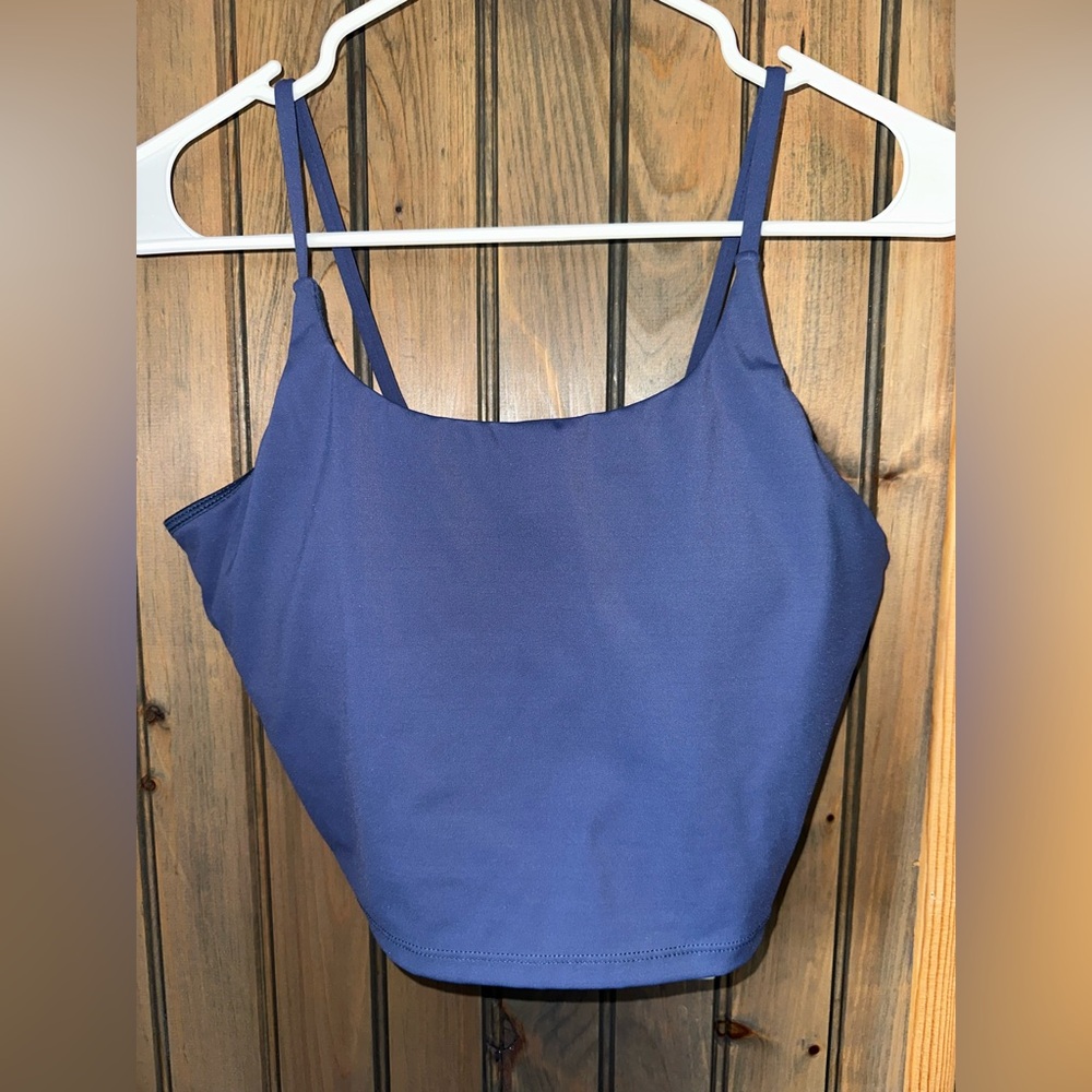 Crop top/ sports bra